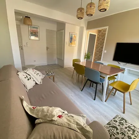 T3 Rez De Jardin Centre * Sanary-sur-Mer