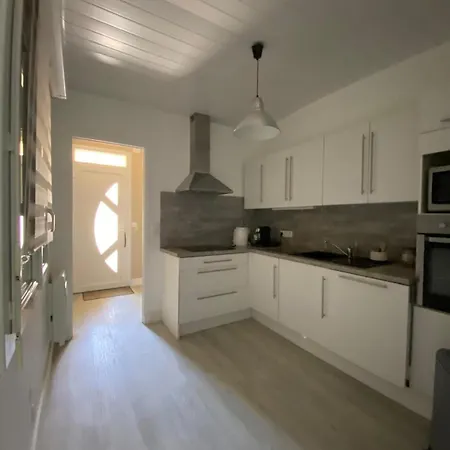 Apartamento T3 Rez De Jardin Centre