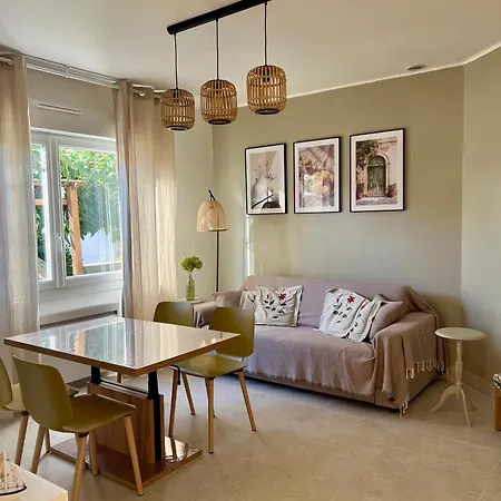 شقة T3 Rez De Jardin Centre *