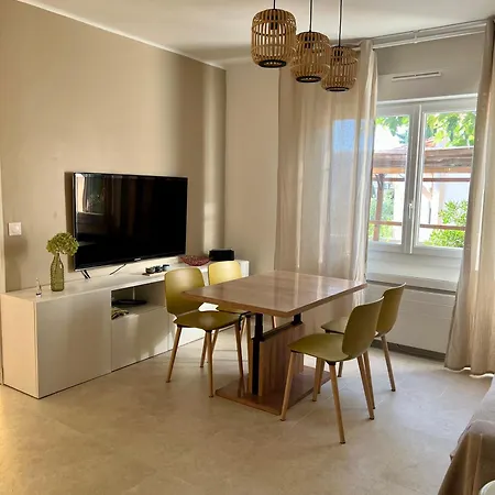T3 Rez De Jardin Centre * Sanary-sur-Mer